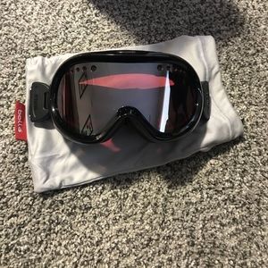 Snowboarding/Skiing googles